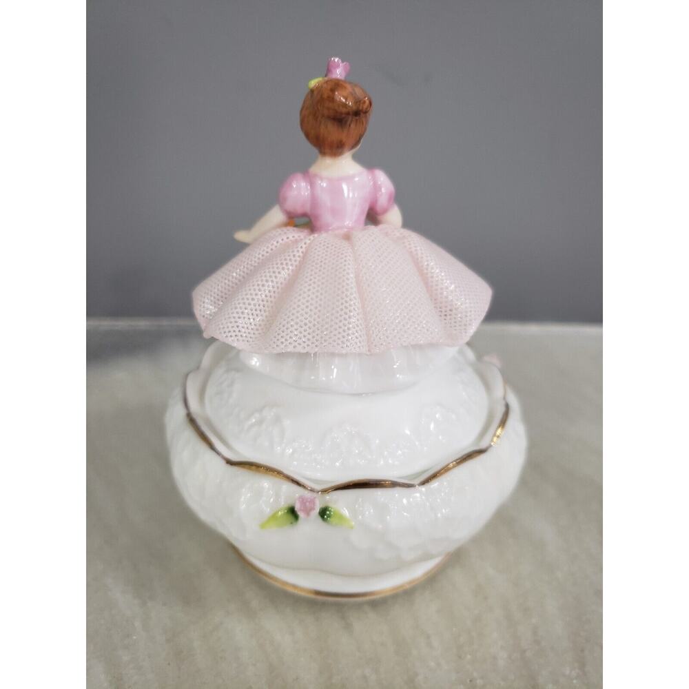 RARE Vintage‎ 1975 Maruri Masterpiece Bone China Girl Trinket Box Enesco Ballet - Picture 7 of 9